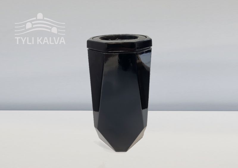 Akmanes masės vaza (VAZ15)
